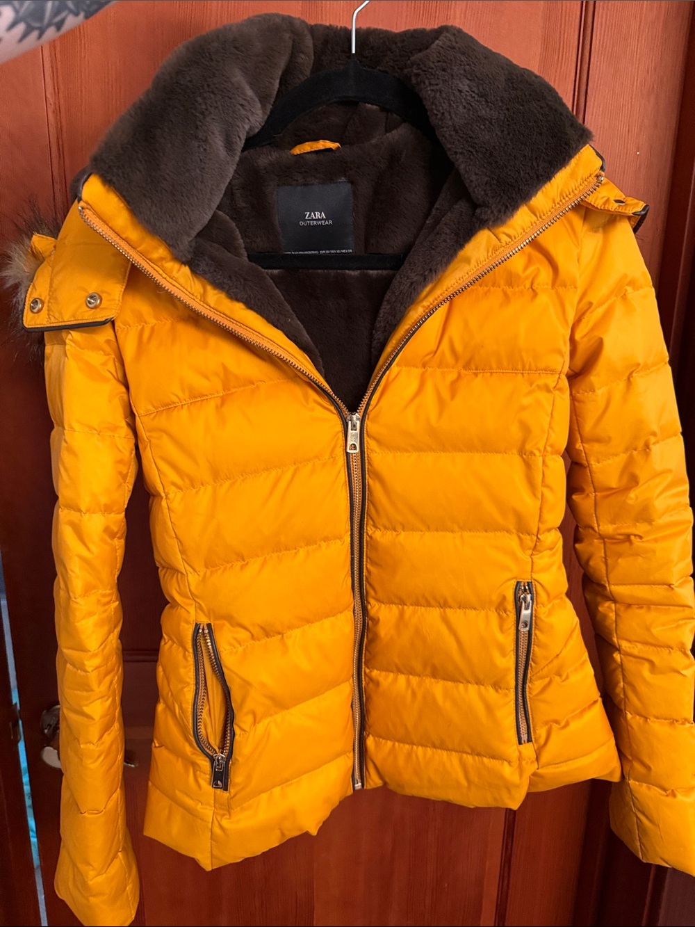Zara Yellow Quilted Puffer Jacket with Brown Faux-Fur Collar
